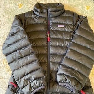 Use Patagonia dark navy girls jacket size large-12